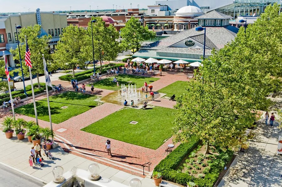 Luxury New Albany Living (15)