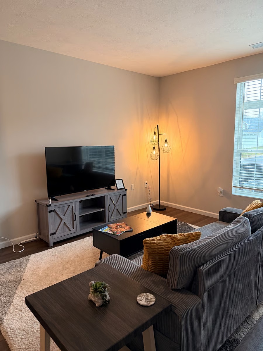 Luxury New Albany Living (20)