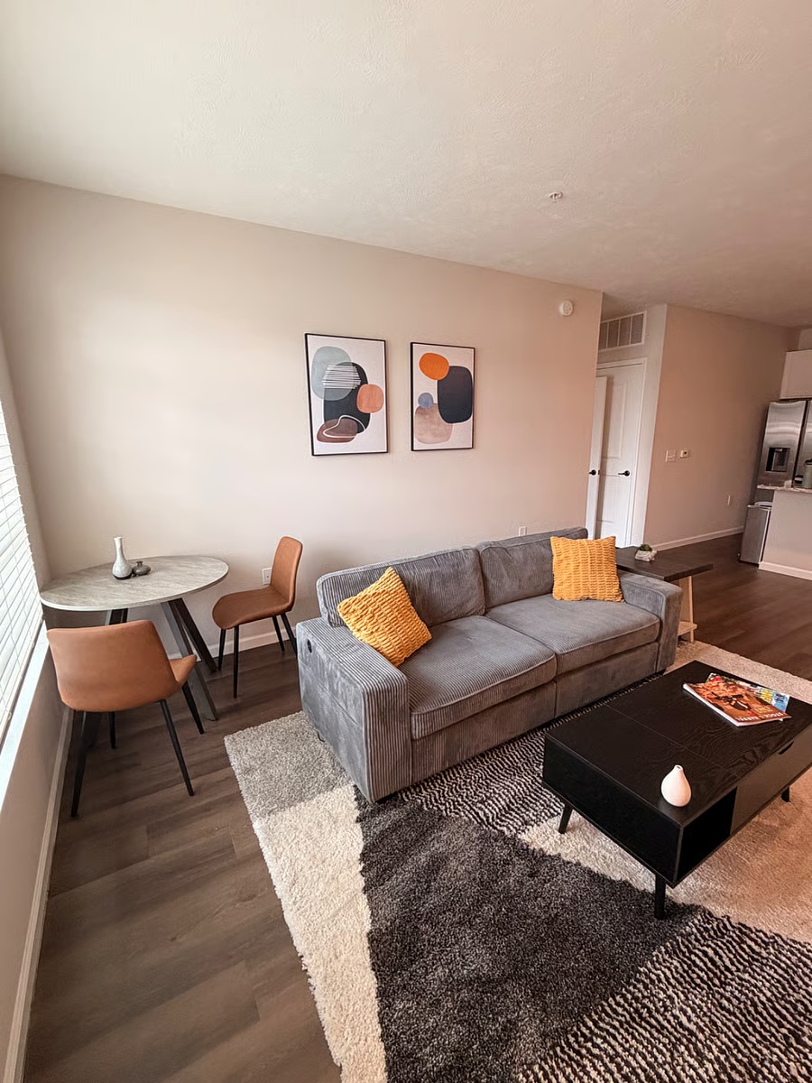 Luxury New Albany Living (27)