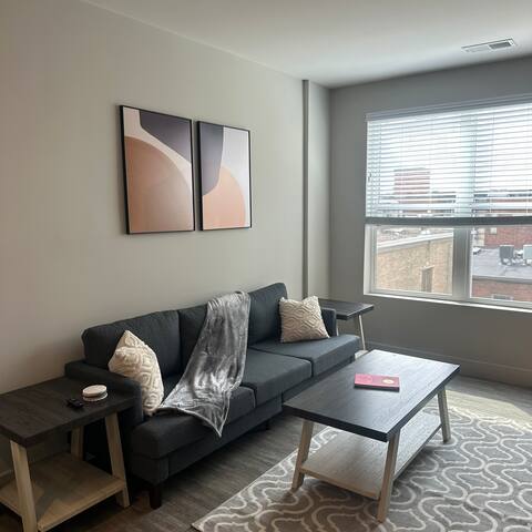 Downtown Living 412 at the Nicholas (6)